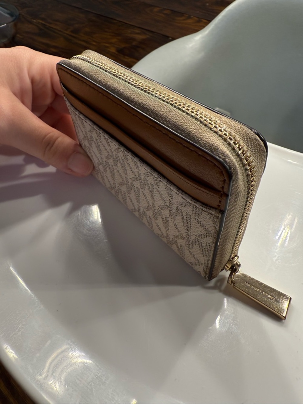 Michael Kors Beige Monogram Zip-Around Wallet with Brown Trim - Picture 4 of 7